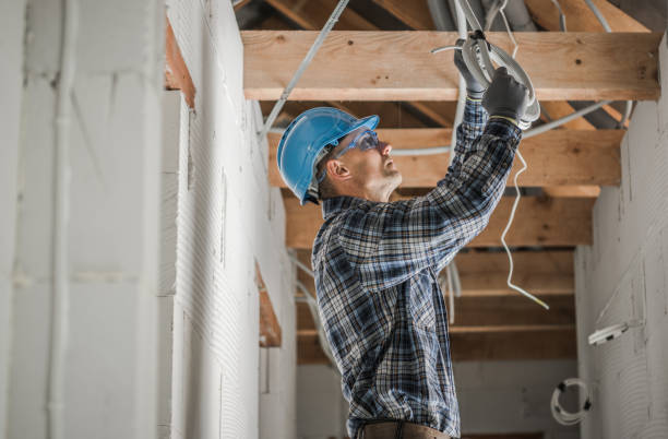 Best Licensed Electrician  in West Liberty, IA