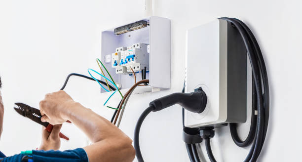 Best Local Electrician Companies  in West Liberty, IA