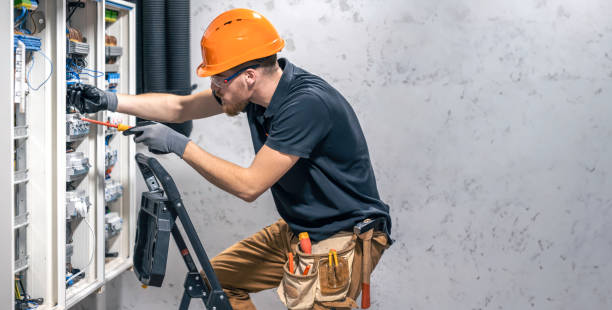 Best Affordable Electrician  in West Liberty, IA